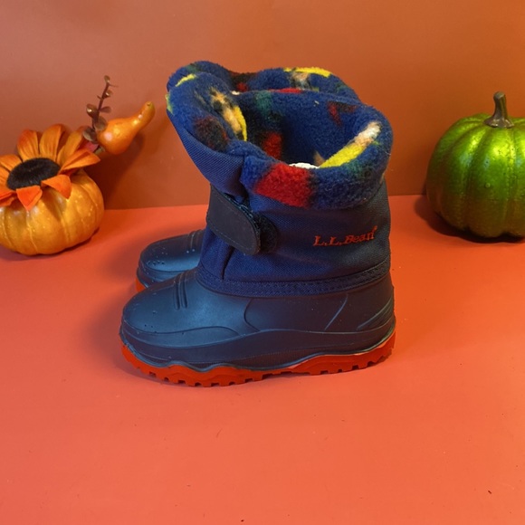 L.L. Bean boots SZ 7 - Picture 2 of 7